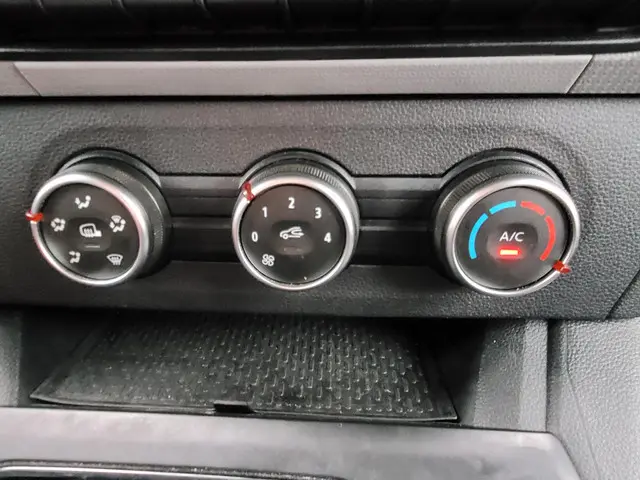 Renault Kangoo 1.5 Blue dCi 95 Luxe L1 2022 Diesel 12