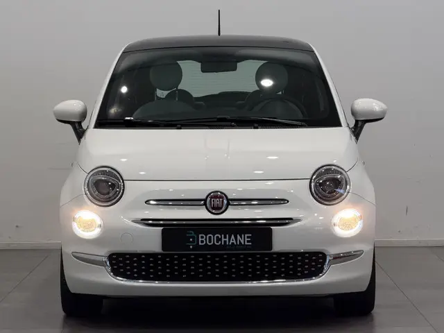 Fiat 500 1.0 Hybrid Dolcevita 2023 Benzine 15