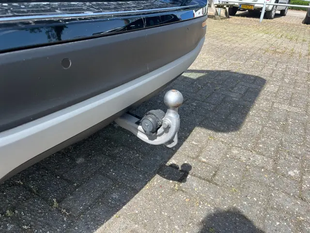 Mercedes-Benz GLB 180 Business Line 2023 Benzine 16