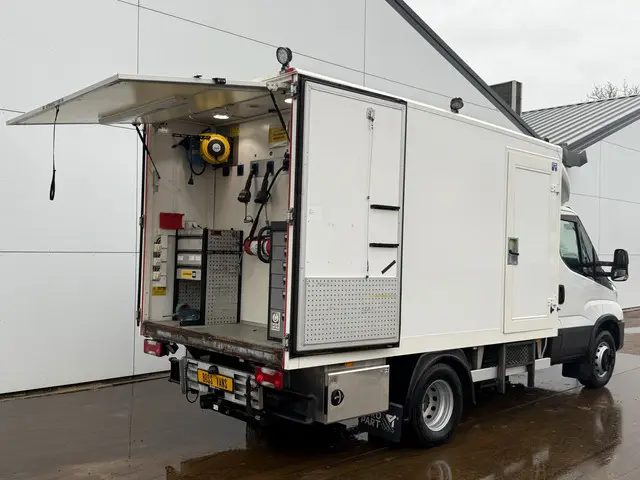 Iveco Daily Daily 70C18 3.0 2019 Diesel 10