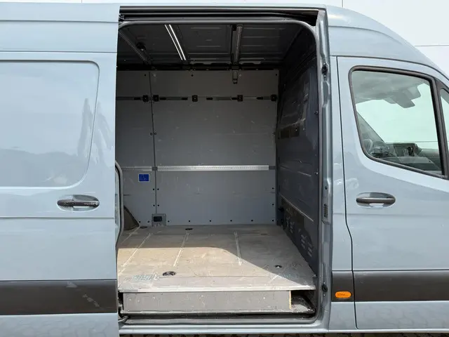 Mercedes-Benz Sprinter 315 1.9 CDI 2020 Diesel 10