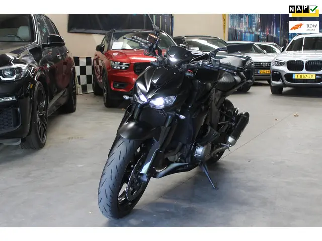 Kawasaki Z1000 Tour ABS Akrapovic Topstaat!! 2014 Benzine