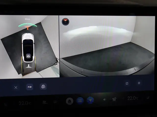 Lynk & Co 08 1.5 More 2025 Hybride Benzine 27