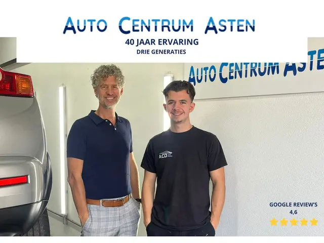 Opel Agila 1.2 Edition Eerste eigenaar 2012 Benzine 24