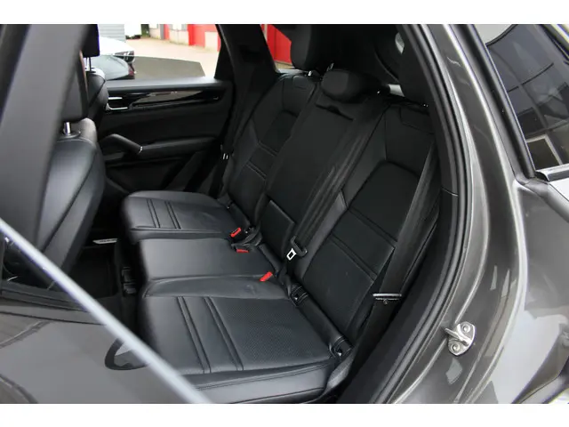 Porsche Cayenne 3.0 2019 Benzine 17