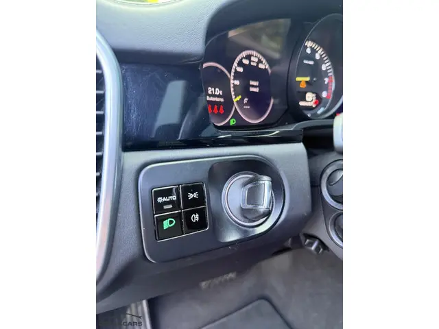 Porsche Cayenne Coupé 3.0 E-Hybrid 2021 Hybride Benzine 24