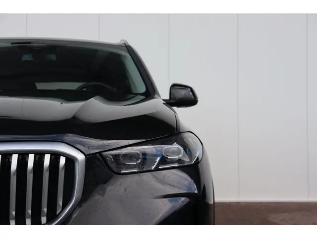 BMW X5 xDrive50e 2023 Hybride Benzine 3