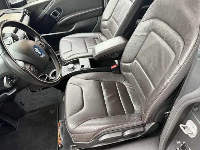 BMW i3 High Executive 94Ah 33 kWh 2016 Elektrisch 12