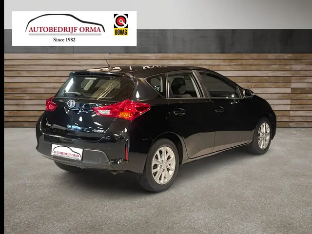 Toyota Auris 1.3 Aspiration 2015 Benzine 2