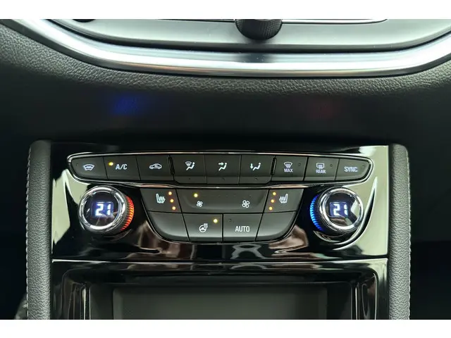 Opel Astra Sports Tourer 1.2 Elegance 2021 Benzine 25