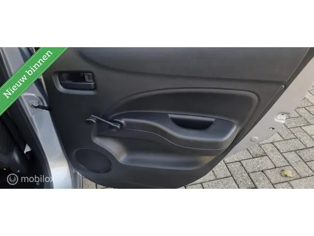 Mitsubishi Space Star 1.0 Libelle Edition 2020 Benzine 12