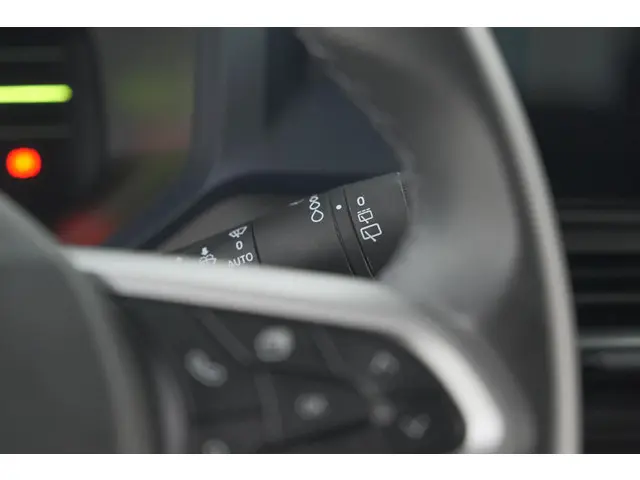 Dacia Duster Mild Hybrid 130 Expression 2025 Benzine 39