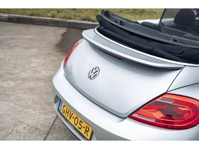 Volkswagen Beetle Cabriolet 1.2 TSI 2014 Benzine 28