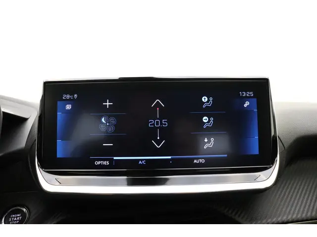 Peugeot 2008 1.2 PureTech Allure 2020 Benzine 21