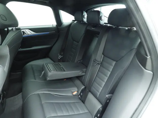 BMW 4 Serie Gran Coupé 420i 2025 Benzine 9