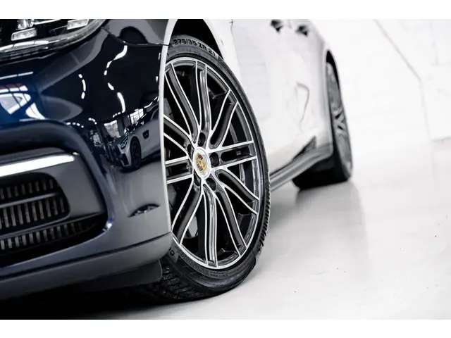 Porsche Panamera Sport Turismo 2.9 4S 2018 Benzine 11