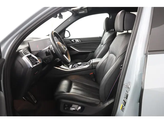 BMW X5 xDrive50e 2025 Hybride Benzine 14