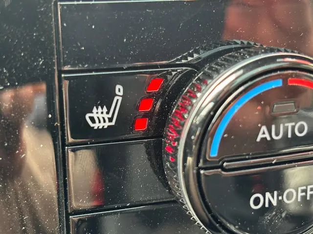 Nissan QASHQAI MHEV 140 MT N-Connecta 2025 Benzine 21