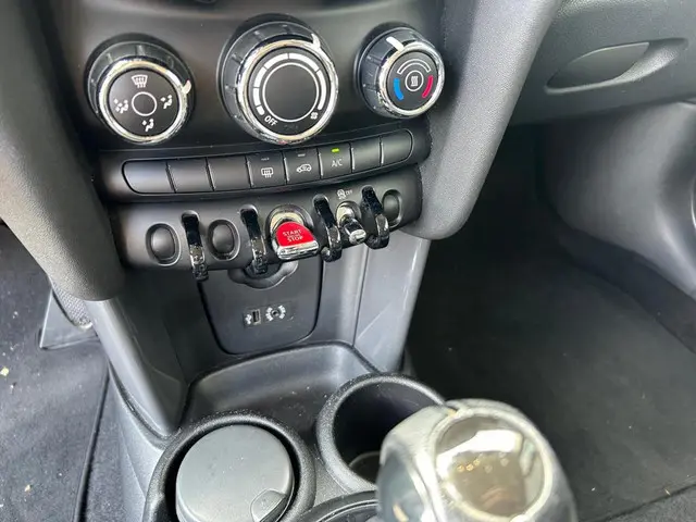 MINI One 1.2 2015 Benzine 12