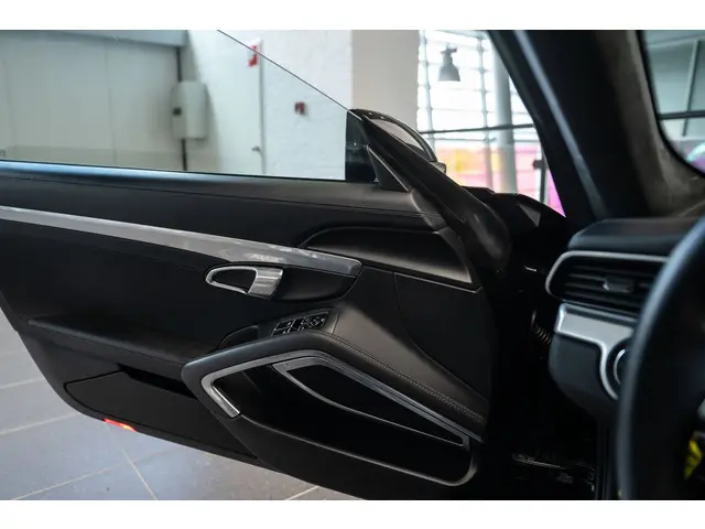 Porsche 911 991 3.8 Carrera S 2013 Benzine 20