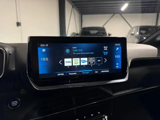 Peugeot 208 1.2 PureTech GT-Line CAM VOL' 2020 Benzine 22