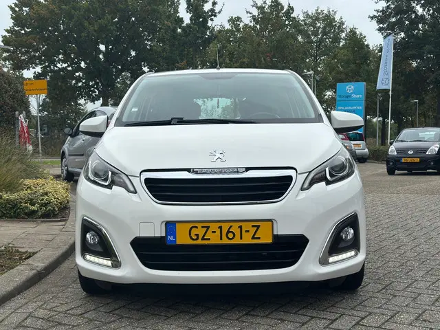Peugeot 108 1.0 e-VTi Envy 2015 Benzine 2