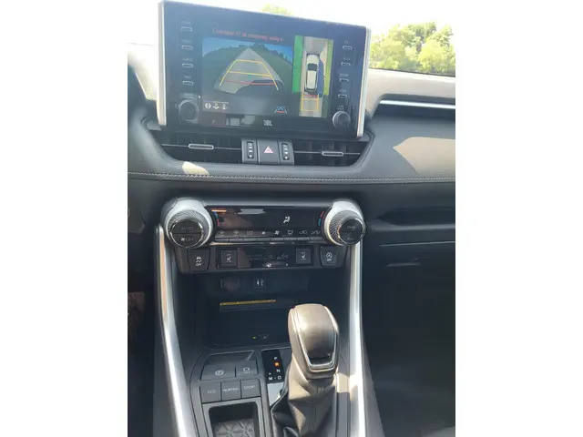Toyota RAV4 2.0 VVT-iE Executive 2019 Benzine 28