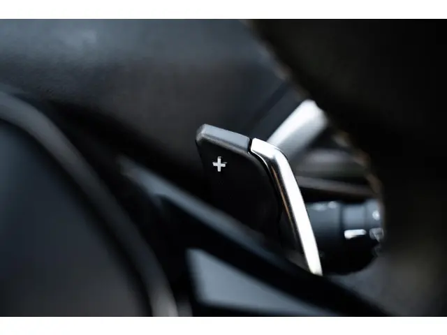 Peugeot 5008 GT 2024 Benzine 37