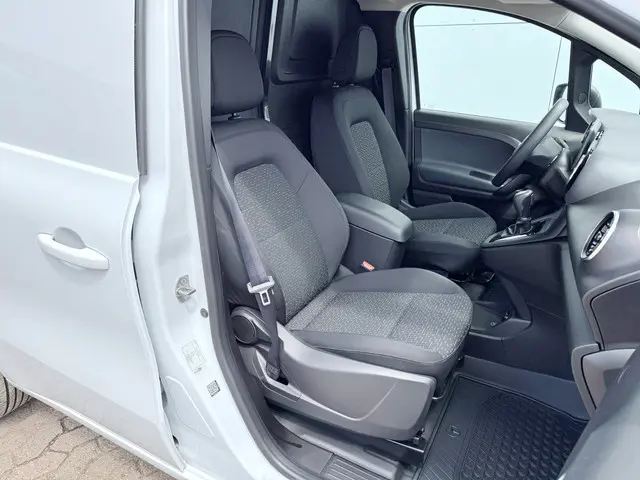Mercedes-Benz eCitan 112 Pro 2025 Elektrisch 8