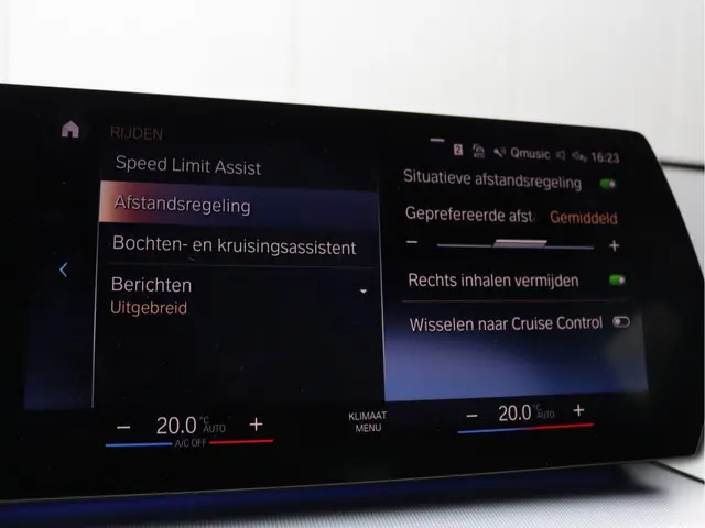 BMW X1 sDrive18i 2023 Benzine 47