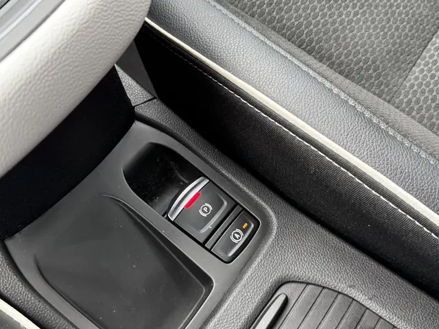 Renault Clio 1.3 TCe Intens 2020 Benzine 31