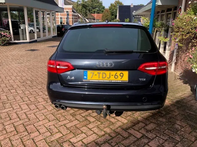 Audi A4 Avant 2.0 TDI 150pk Business Edition 2014 Diesel 4