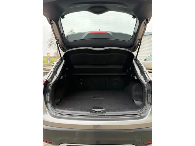 Nissan QASHQAI 1.2 Premier Edition 2014 Benzine 9