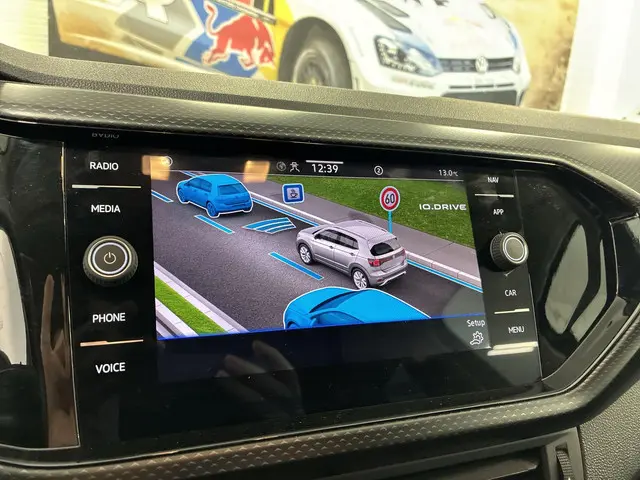 Volkswagen T-Cross 1.0 TSI 110pk DSG Life 2023 Benzine 12