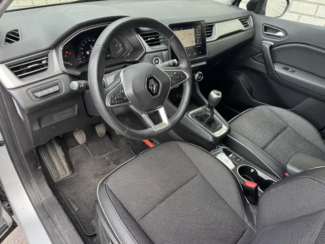 Renault Captur 1.0 TCe 100 Intens 2020 Benzine 28