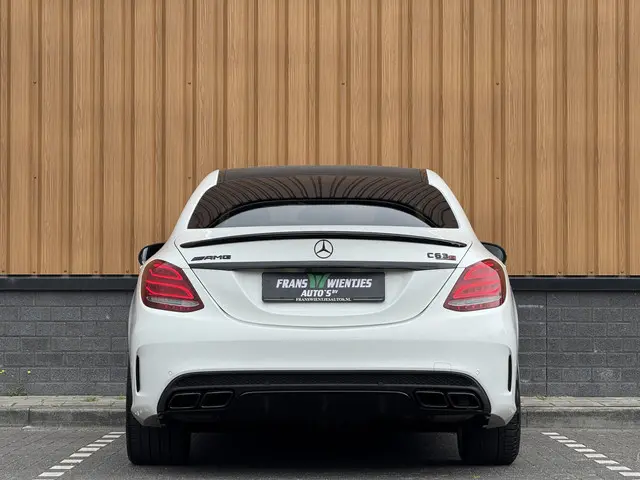 Mercedes-Benz C-Klasse AMG 63 2017 Benzine 6