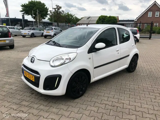Citroën C1 1.0 5DRS LED AIRCO NAVI ELL PAKK 2013 Benzine 2