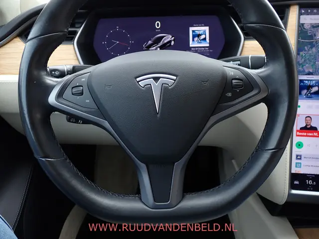 Tesla Model S 75D 2018 Elektrisch 29