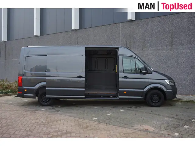 Volkswagen Crafter 35 2.0 TDI L4H3 Highline 2021 Diesel 33