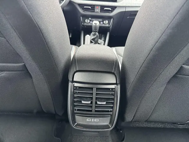 Škoda Kamiq 1.0 TSI Selection 115PK 2026 Benzine 20