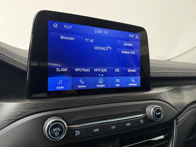 Ford Focus 1.0 EcoBoost Hybrid Vignale 2020 Benzine 26