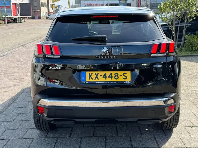 Peugeot 3008 1.2 PureTech Première 2016 Benzine 13
