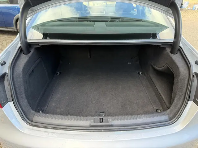 Audi A4 Limousine 1.8 TFSIe Edition 2013 Benzine 13