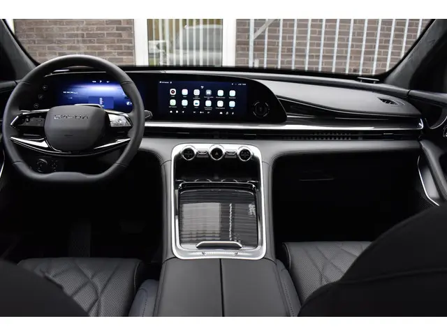 Omoda 9 SHS SHS-P Premium 2026 Hybride Benzine 4