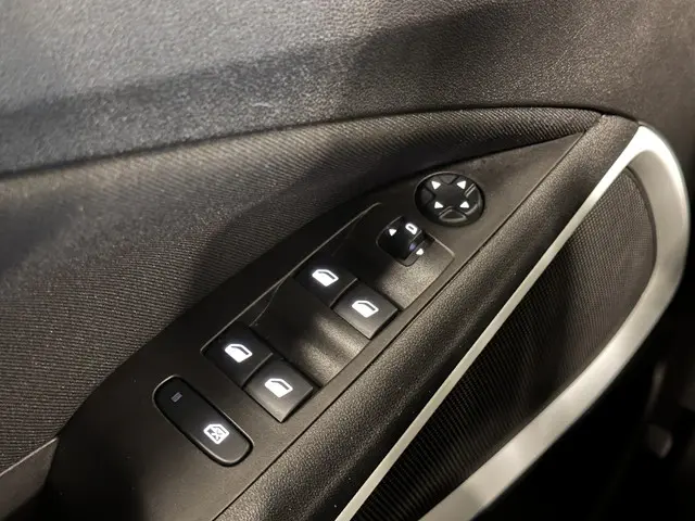 Opel Crossland X 1.2 Turbo Edition 2020 2021 Benzine 21