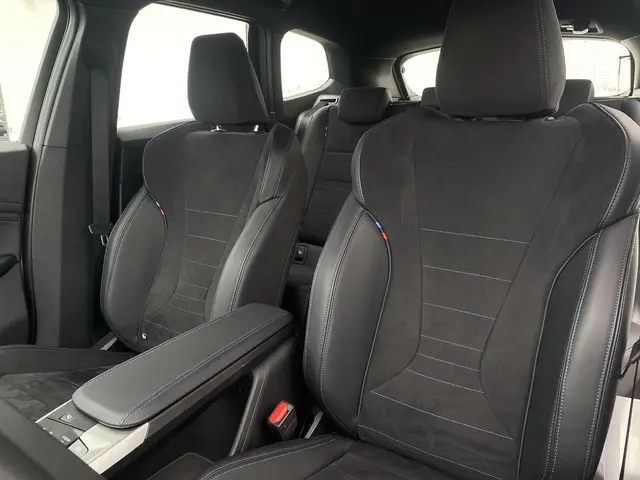 BMW X1 xDrive25e 2024 Hybride Benzine 8