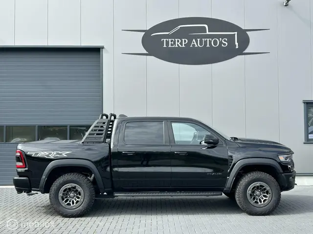 Dodge Ram 1500 4X4 6.2 V8 4x4 Crew Cab TRX 2024 LPG/Gas 33