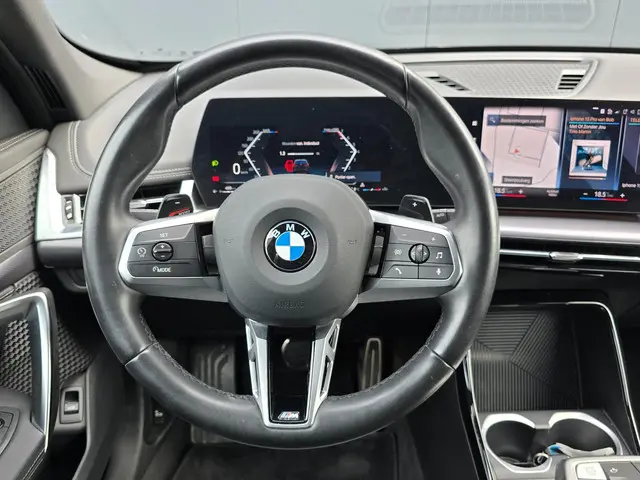 BMW X1 SDrive18i M-pakket/Camera/Navi/Cruise 2023 Benzine 10