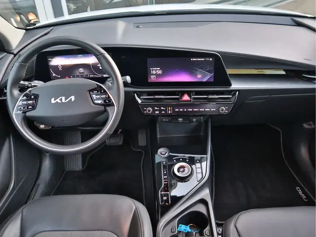 Kia Niro EV DynamicLine 64.8 kWh 2023 Elektrisch 9