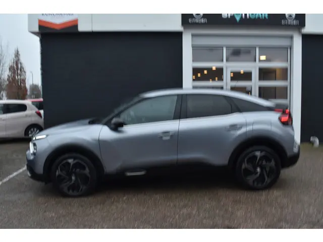 Citroën C4 Puretech 130 EAT8 Shine 2021 Benzine 8